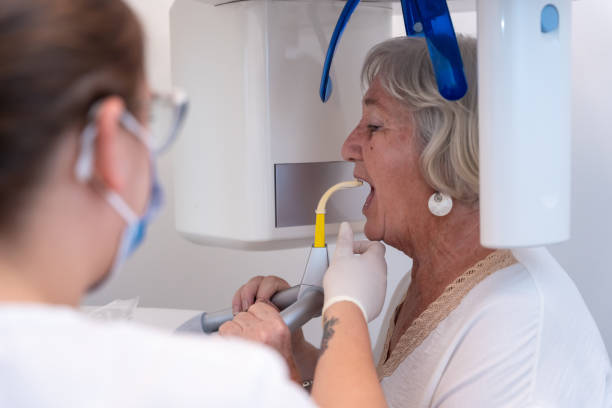 Best Emergency Dental Care for Broken or Chipped Teeth in Flora, AL